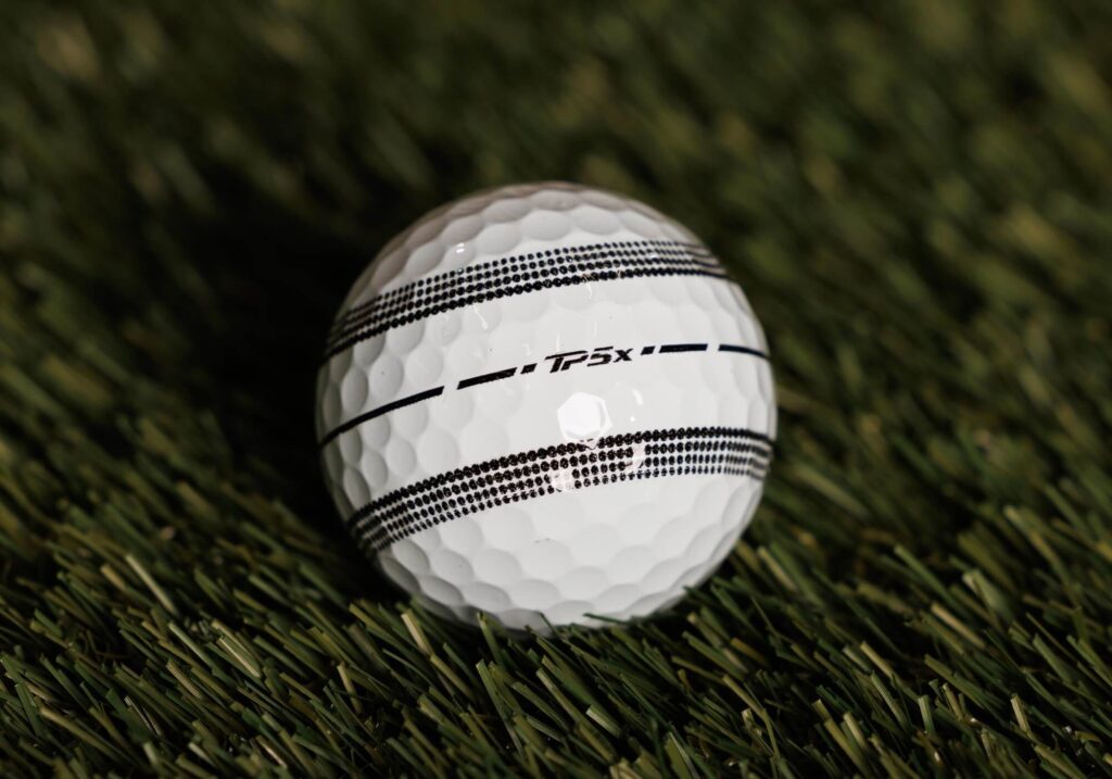 TayloyMade stripe on golf ball