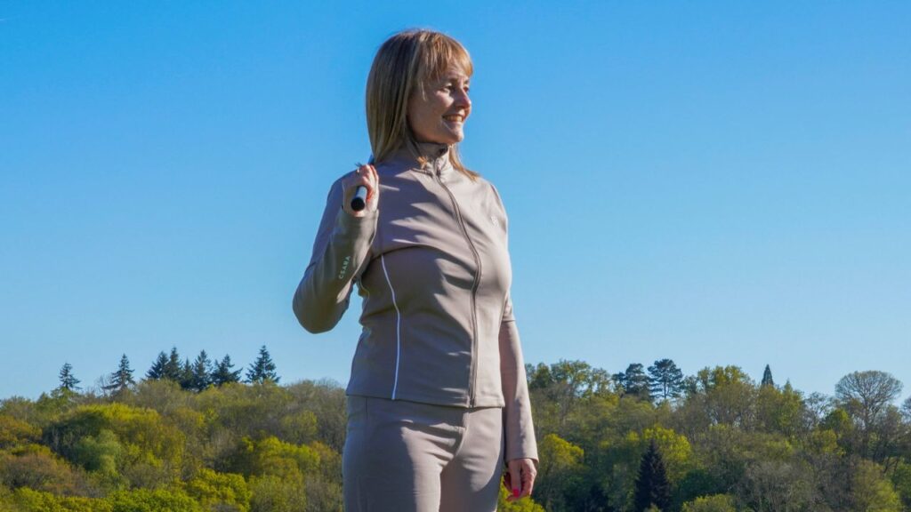 csara-rava-jacket:-could-this-be-your-most-versatile-golf-purchase-yet?