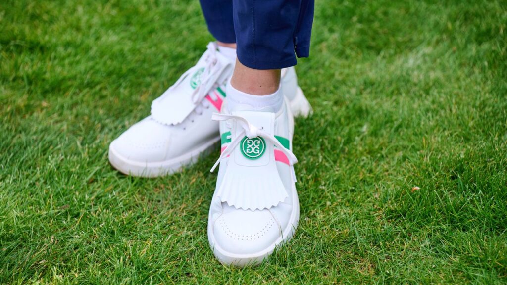 g/fore-g.112-stripe-kiltie-golf-shoe-review:-style-meets-stability