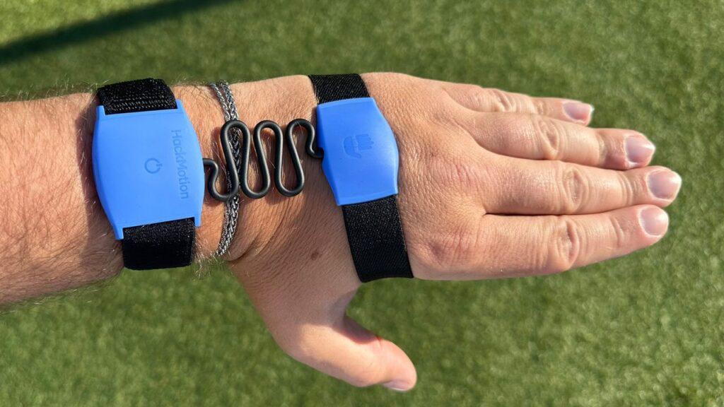 hackmotion-sensor-4-review:-a-clever-training-aid-that-will-straighten-your-shots