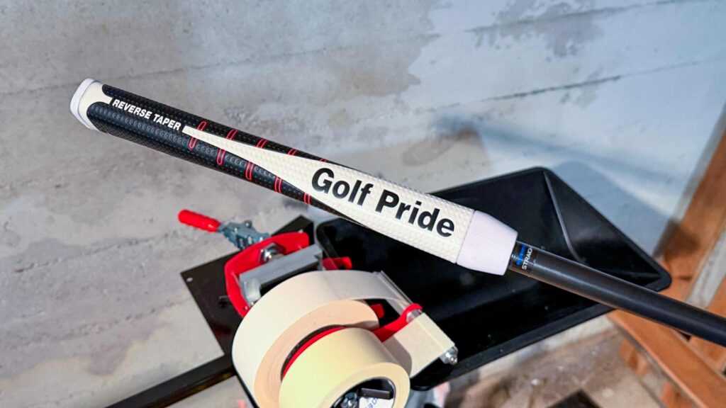 how-to-re-grip-your-golf-clubs-at-home