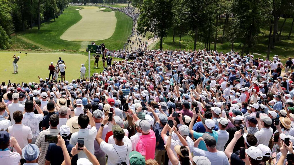 1-week-later,-10-pga-scenes-tell-the-story