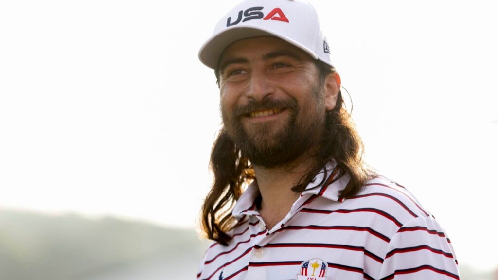 what-noah-kahan-taught-me-about-sucking-at-golf