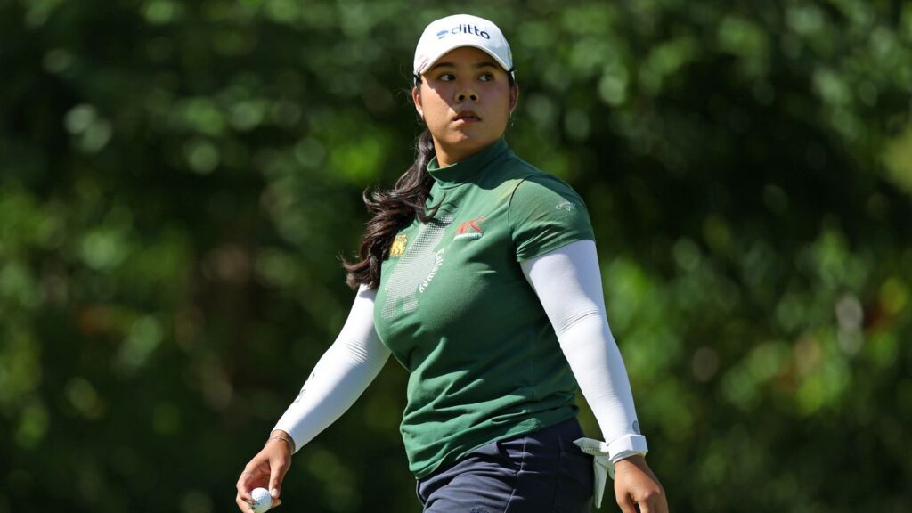 pro-loses-tournament-by-one-stroke-after-slow-play-penalty