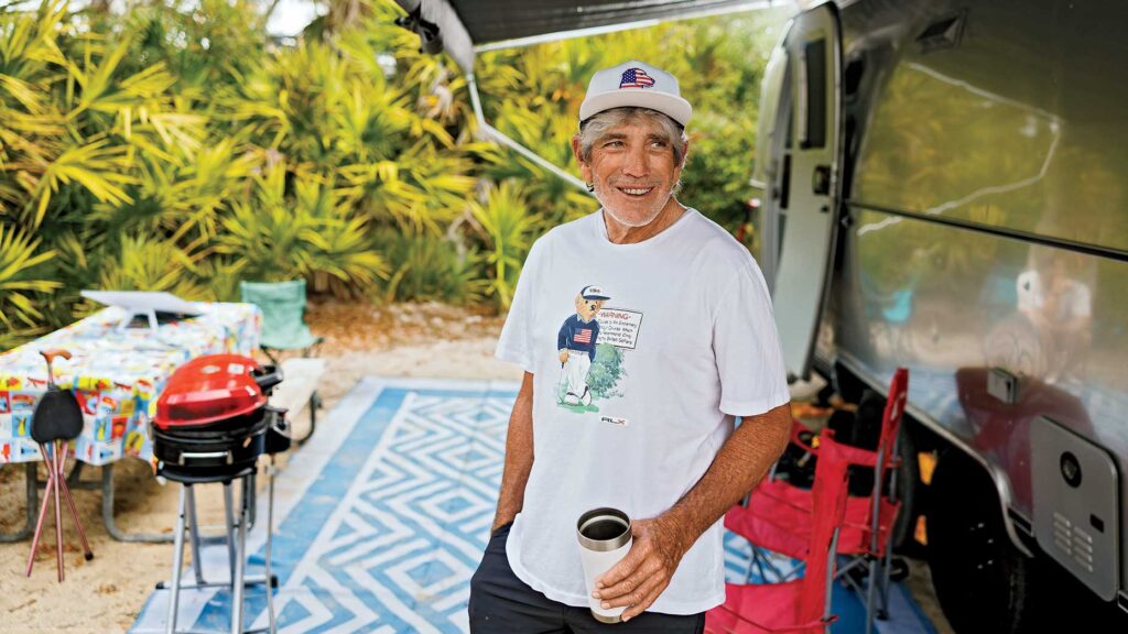 golf’s-wackiest-coach?-an-rv-driving-surfer-with-major-winning-pedigree