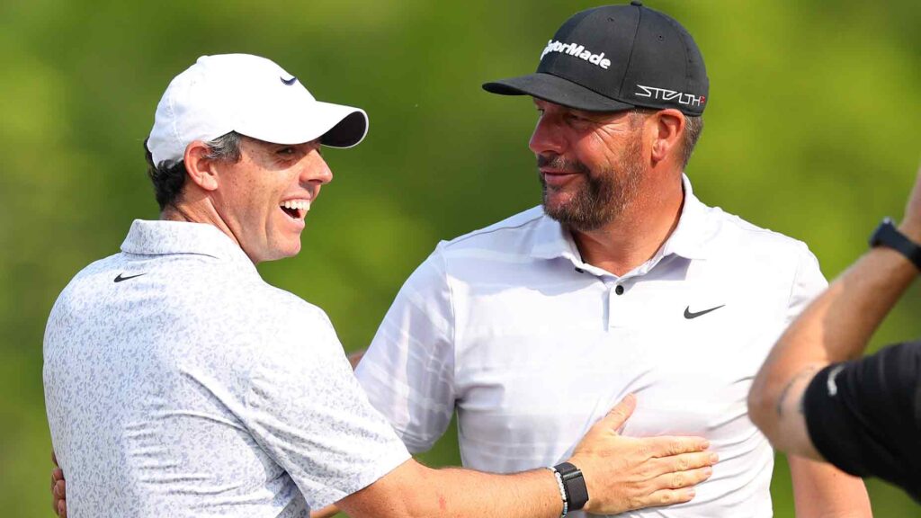 michael-block-is-back.-and-in-contention-in-his-champions-tour-debut